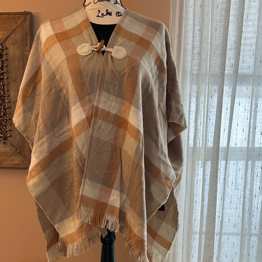 Steve Madden Tan and Orange Plaid Flannel Poncho